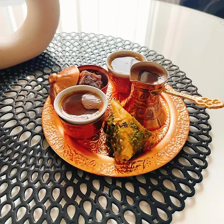 Apartamento Happy Dreams Oasis Cazin, Modernes 60m2, Wifi & Balkon Cazin